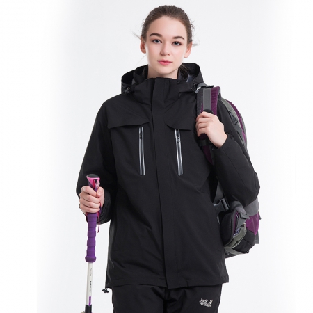 定做冲锋衣厂家批发